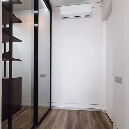 아파트 Noviy Bereg Luxury 오데사