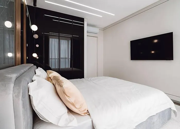 Noviy Bereg Luxury شقة